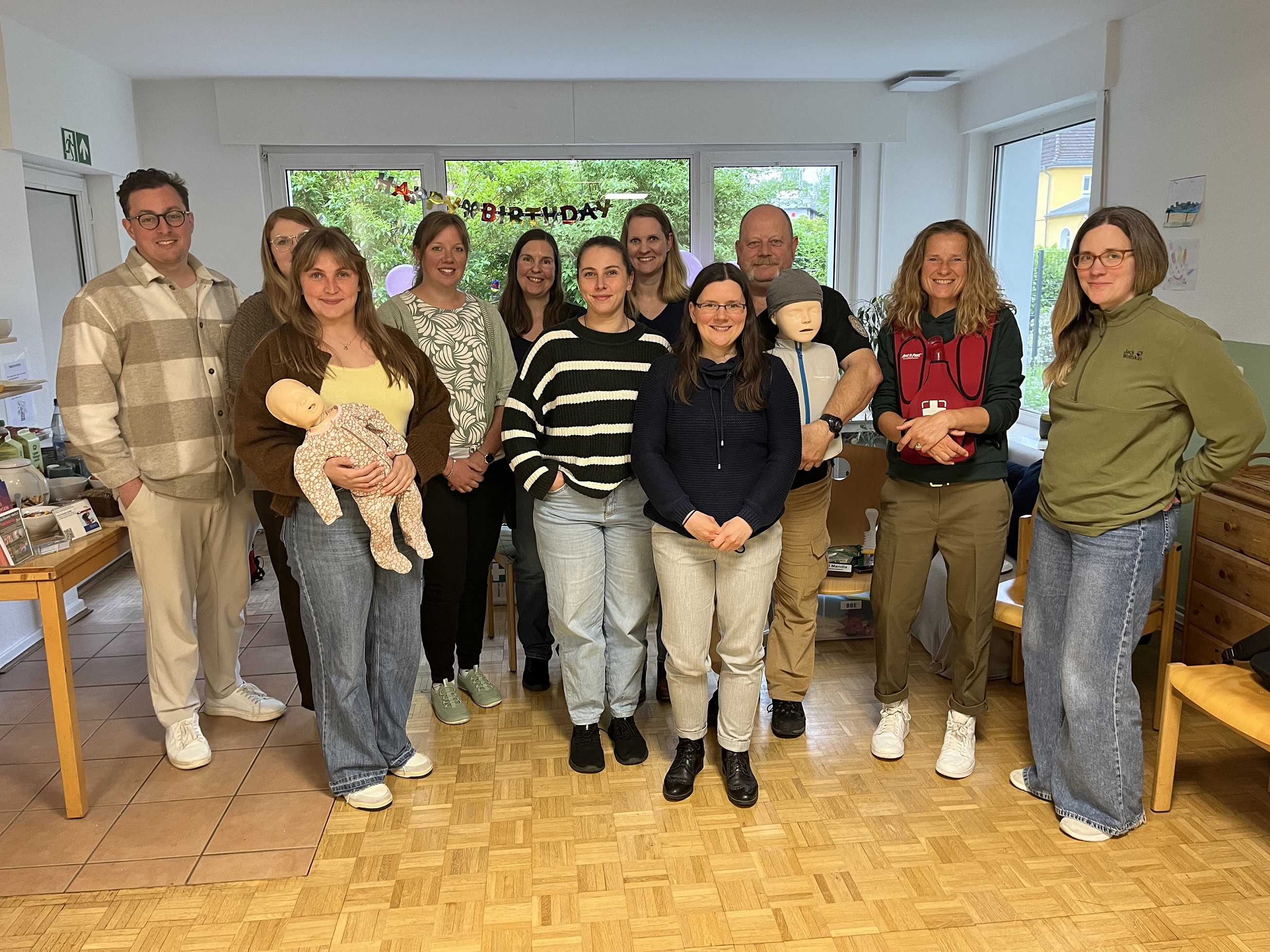 „Notfallschulung am Kind“ für die Eltern der Café Kinderwagen im Landkreis Holzminden